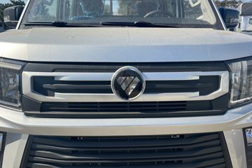 ��������V5 1.6L���� 120���� ����5�� Һɲ 3��˫������΢��ͼƬ