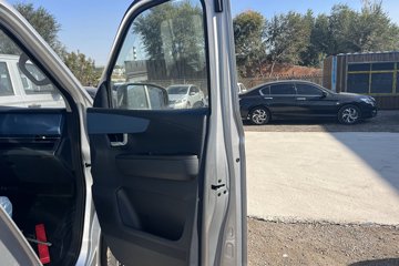 ��������V5 1.6L���� 120���� ����5�� Һɲ 3��˫������΢��ͼƬ