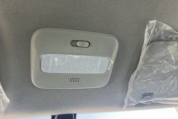 ��������V5 1.6L���� 120���� ����5�� Һɲ 3��˫������΢��ͼƬ