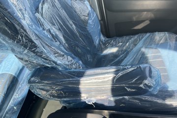 ��������V5 1.6L���� 120���� ����5�� Һɲ 3��˫������΢��ͼƬ