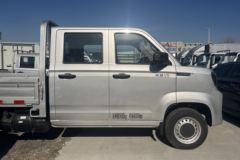 福田祥菱V5 1.6L汽油 120马力 蓝黛5档 2.7米双排栏板微卡(后单胎) 福田祥菱V5 1.6L汽油 120马力 蓝黛5档 2.7米双排栏板微卡(后单胎)