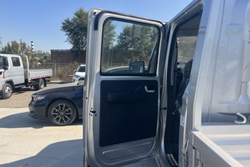 ��������V5 1.6L���� 120���� ����5�� 2.7��˫������΢��(��̥)ͼƬ