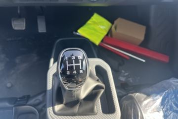 ��������V5 1.6L���� 120���� ����5�� 2.7��˫������΢��(��̥)ͼƬ