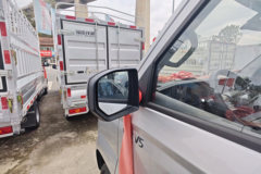 福田祥菱V5 1.6L汽油 120马力 东安5档 液刹 3米双排栏板微卡 福田祥菱V5 1.6L汽油 120马力 东安5档 液刹 3米双排栏板微卡