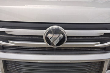 ��������V5 1.6L���� 120���� ����5�� Һɲ 3��˫������΢��ͼƬ