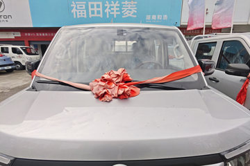 ��������V5 1.6L���� 120���� ����5�� Һɲ 3��˫������΢��ͼƬ