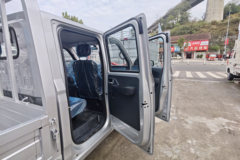 福田祥菱V5 1.6L汽油 120马力 东安5档 液刹 3米双排栏板微卡 福田祥菱V5 1.6L汽油 120马力 东安5档 液刹 3米双排栏板微卡