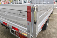 福田祥菱V5 1.6L汽油 120马力 东安5档 液刹 3米双排栏板微卡 福田祥菱V5 1.6L汽油 120马力 东安5档 液刹 3米双排栏板微卡