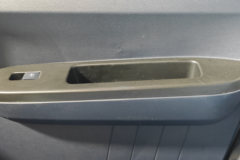 福田祥菱V5 1.6L汽油 120马力 蓝黛5档 3.7米单排栏板微卡(后单胎)