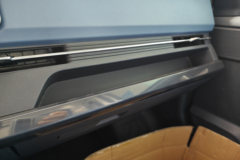 福田祥菱V5 1.6L汽油 120马力 蓝黛5档 3.7米单排栏板微卡(后单胎)