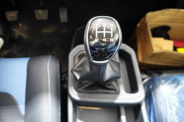 ��������V5 1.6L���� 120���� ����5�� 3.7�׵�������΢��(��̥)ͼƬ