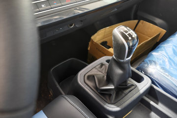 ��������V5 1.6L���� 120���� ����5�� 3.7�׵�������΢��(��̥)ͼƬ