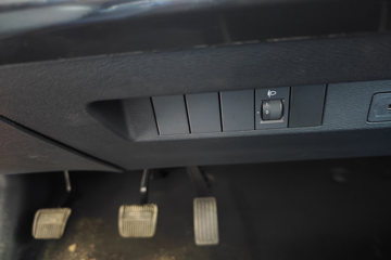 ��������V5 1.6L���� 120���� ����5�� 3.7�׵�������΢��(��̥)ͼƬ