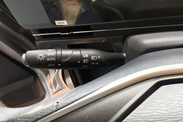 ��������V5 1.6L���� 120���� ����5�� 3.7�׵�������΢��(��̥)ͼƬ