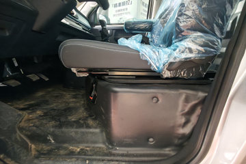 ��������V5 1.6L���� 120���� ����5�� 3.7�׵�������΢��(��̥)ͼƬ