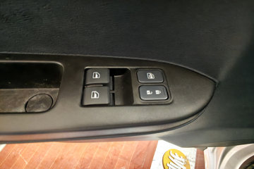 ��������V5 1.6L���� 120���� ����5�� 3.7�׵�������΢��(��̥)ͼƬ