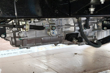 ��������V5 1.6L���� 120���� ����5�� 3.7�׵�������΢��(��̥)ͼƬ
