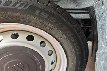 ��������V5 1.6L���� 120���� ����5�� 3.7�׵�������΢��(��̥)ͼƬ