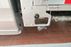 福田祥菱V5 1.6L汽油 120马力 蓝黛5档 3.7米单排栏板微卡(后单胎)