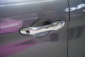 ����Ƥ�� ��;PHEV 2025�� �콢�� ���� ���� ���ʽ��϶���˫��Ƥ�� 31.2kWhͼƬ