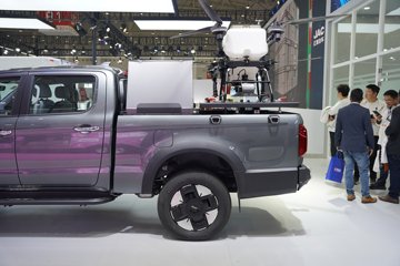 ����Ƥ�� ��;PHEV 2025�� �콢�� ���� ���� ���ʽ��϶���˫��Ƥ�� 31.2kWhͼƬ