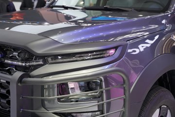 ����Ƥ�� ��;PHEV 2025�� �콢�� ���� ���� ���ʽ��϶���˫��Ƥ�� 31.2kWhͼƬ