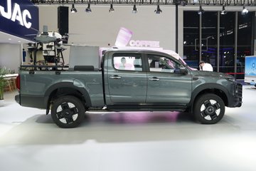 ����Ƥ�� ��;PHEV 2025�� �콢�� ���� ���� ���ʽ��϶���˫��Ƥ�� 31.2kWhͼƬ