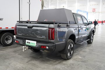 ����Ƥ�� ��;PHEV 2025�� �콢�� ���� ���� ���ʽ��϶���˫��Ƥ�� 31.2kWhͼƬ