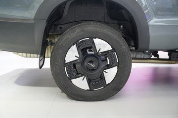 ����Ƥ�� ��;PHEV 2025�� �콢�� ���� ���� ���ʽ��϶���˫��Ƥ�� 31.2kWhͼƬ