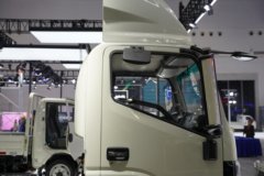 江淮帅铃ES6 4.18米单排纯电动栏板轻卡 宁德时代100.46kWh