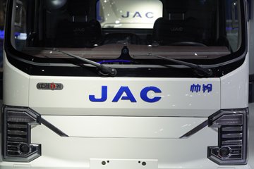 ����˧��ES6 4.18�׵��Ŵ��綯�����Ῠ ����ʱ��100.46kWhͼƬ