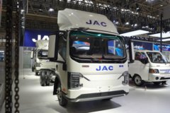 江淮帅铃ES6 4.18米单排纯电动栏板轻卡 宁德时代100.46kWh