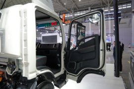 帅铃ES6&nbsp;电动载货车驾驶室图片