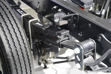 ����˧��ES6 4.18�׵��Ŵ��綯�����Ῠ ����ʱ��100.46kWhͼƬ