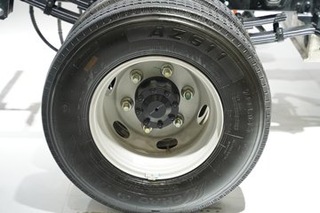 ����˧��ES6 4.18�׵��Ŵ��綯�����Ῠ ����ʱ��100.46kWhͼƬ