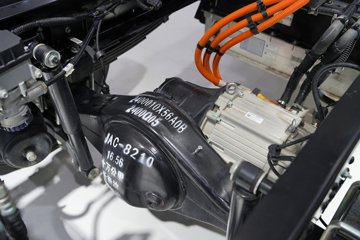 ����˧��ES6 4.18�׵��Ŵ��綯�����Ῠ ����ʱ��100.46kWhͼƬ