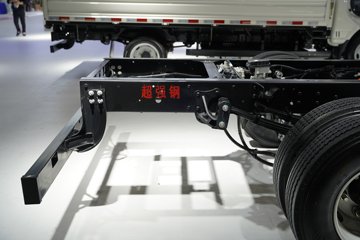 ����˧��ES6 4.18�׵��Ŵ��綯�����Ῠ ����ʱ��100.46kWhͼƬ