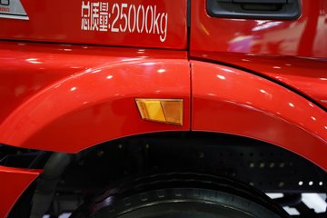 ��������M5000C 9.9L���� 480���� 6X4 ��ʿ��12�� ǣ����ͼƬ