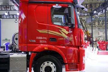 ��������M5000C 9.9L���� 480���� 6X4 ��ʿ��12�� ǣ����ͼƬ