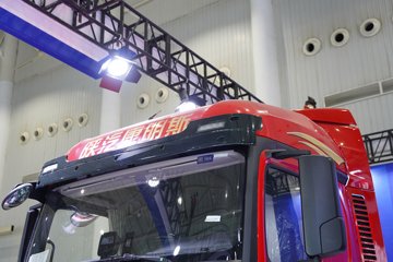 ��������M5000C 9.9L���� 480���� 6X4 ��ʿ��12�� ǣ����ͼƬ