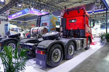 ��������M5000C 9.9L���� 480���� 6X4 ��ʿ��12�� ǣ����ͼƬ