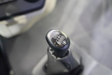 ��������M5000C 9.9L���� 480���� 6X4 ��ʿ��12�� ǣ����ͼƬ