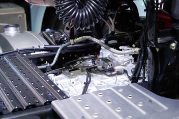 ��������M5000C 9.9L���� 480���� 6X4 ��ʿ��12�� ǣ����ͼƬ