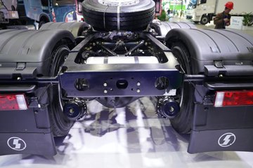 ��������M5000C 9.9L���� 480���� 6X4 ��ʿ��12�� ǣ����ͼƬ