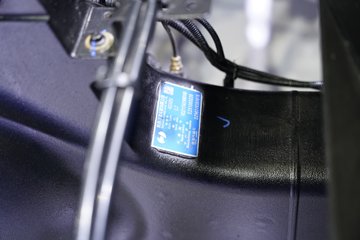 ��������M5000C 9.9L���� 480���� 6X4 ��ʿ��12�� ǣ����ͼƬ