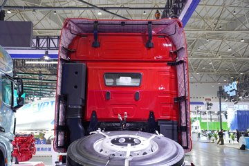 ��������M5000C 9.9L���� 480���� 6X4 ��ʿ��12�� ǣ����ͼƬ