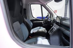 江淮 Van宝路 V10 2座 5.78米纯电动厢式运输车63.75kWh