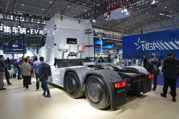 海珀特H49&nbsp;电动牵引车外观图片