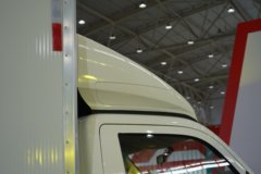 比亚迪T4 科技版 3.815米单排纯电动厢式轻卡 弗迪62.4kWh