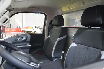 ���ǵ�T4 �Ƽ��� 3.815�׵��Ŵ��綯��ʽ�Ῠ ����62.4kWhͼƬ